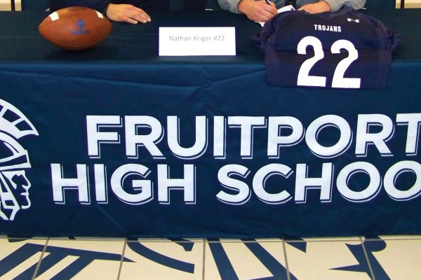 fruitport-backdrop-table-throw fruitport-backdrop-table-throw