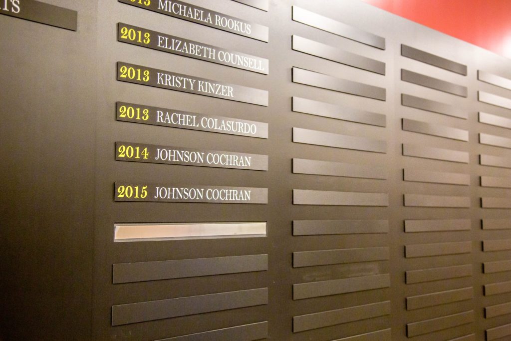 AwardWalls_CalvinColAquaticCenter-6